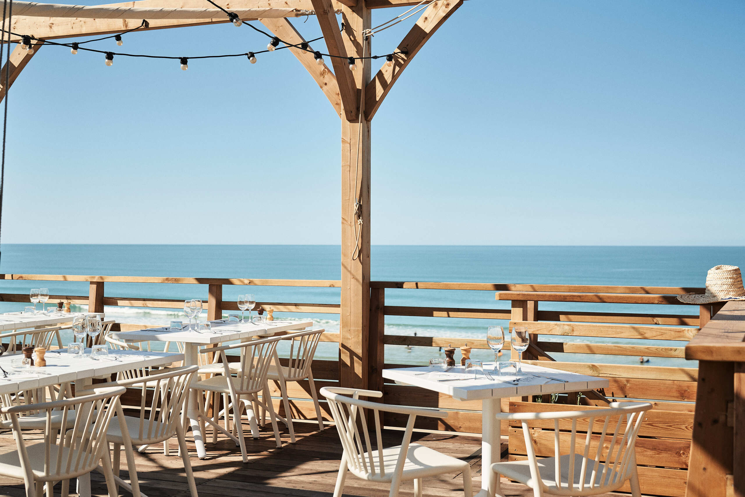 rooftop-restaurant-terrasse-vue-mer